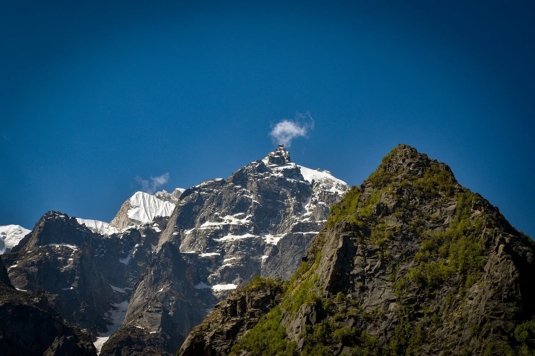 Majestic Himalayan mountains in Gangotri, Uttarakhand